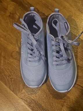 NWOT Nautica Girls Purple Sneakers Size 4